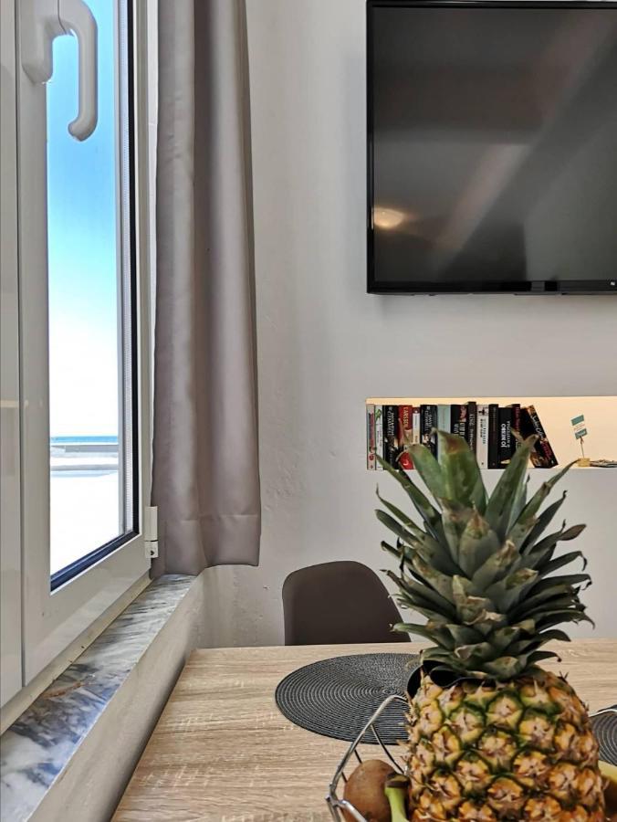 Salty Alley Seaside Apartment Rethymno Exterior foto